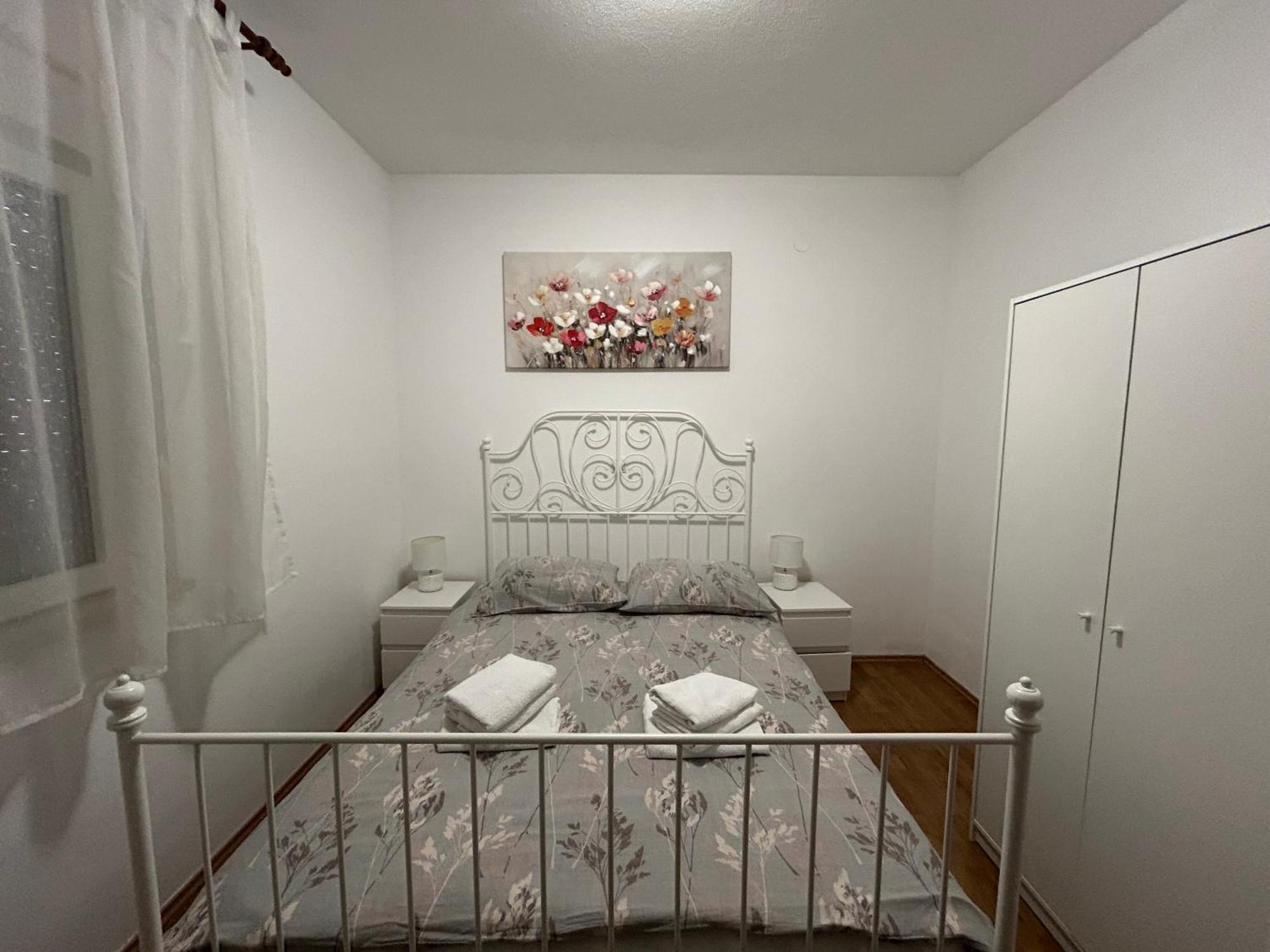 Apartman Petra Каштела Экстерьер фото